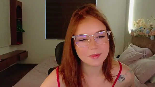 Lilith Bonheur online show from May 2026 10:19:01 PM