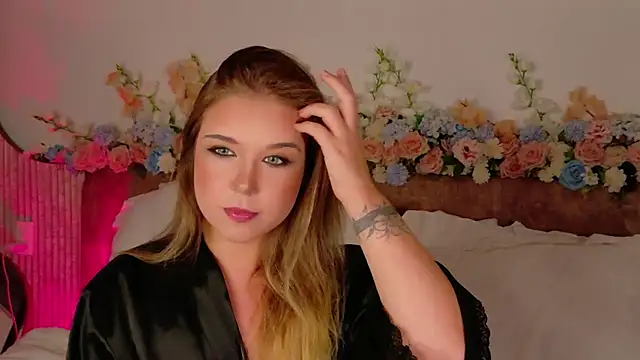 Lilith Bonheur online show from April 2026 05:37:02 PM