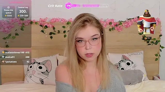 Lilith Bonheur online show from September 2025 05:51:01 PM