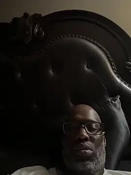 1HOEBOSS online show from March 2026 03:47:02 AM