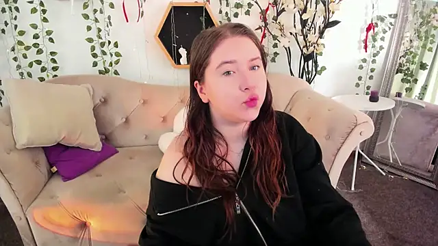 Selena Muse online show from March 2026 01:30:02 PM