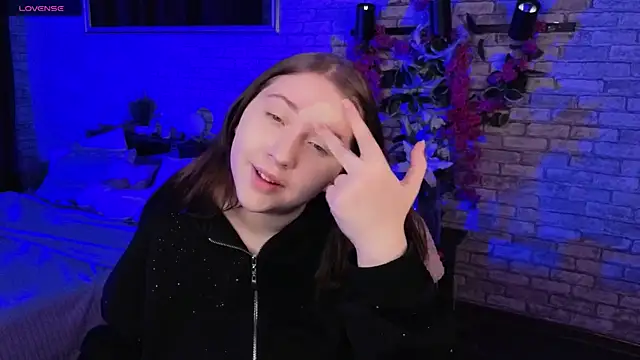 Selena Muse online show from November 2025 05:30:02 AM