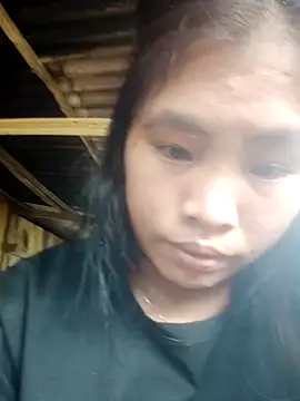 Luyen004 online show from September 2025 02:28:02 AM