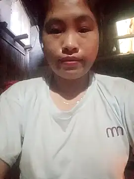 Luyen004 online show from October 2025 11:06:02 PM