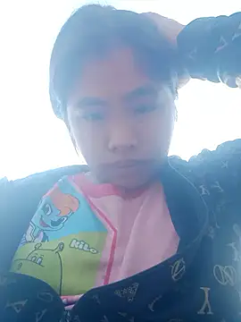 Luyen004 online show from January 2026 03:35:02 AM