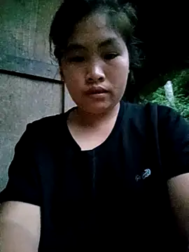 Luyen004 online show from March 2026 10:56:01 PM