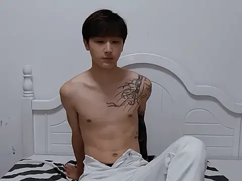 Snapshot of xiaoyi2563 chatting on September 2025 01:36:02 PM xiaoyi2563 online show from September 2025 01:36:02 PM