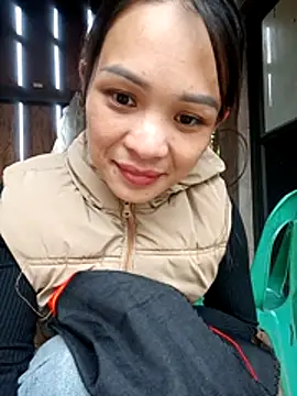 Na xx online show from November 2025 02:05:02 AM