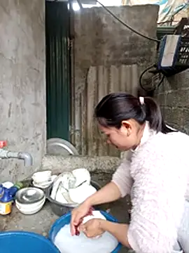 Na xx online show from December 2025 03:00:02 AM