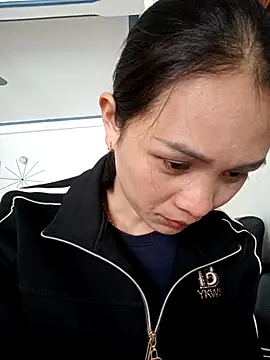 Na xx online show from November 2025 05:19:02 AM