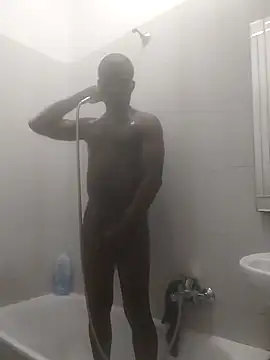 Kwasi-a online show from October 2025 03:35:02 PM