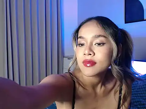 lilypeachxx online show from May 2026 10:30:02 PM