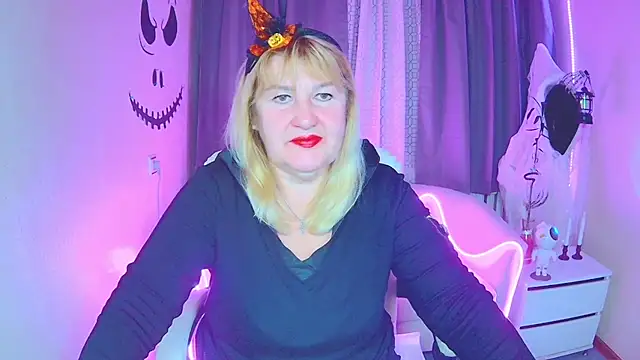 EmmaEllison online show from October 2025 07:05:02 AM