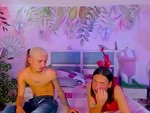 Snapshot of sweet_lulu_sofia chatting on September 2025 05:35:01 AM sweet lulu sofia online show from September 2025 05:35:01 AM