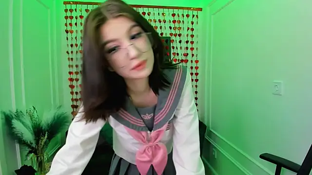 MeLLSawertyq online show from February 2026 08:09:02 PM