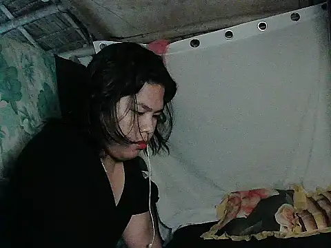 Huntrix2025 online show from April 2026 01:15:01 PM