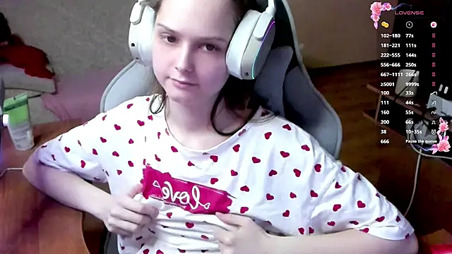 SharybbFace online show from March 2026 03:30:02 PM