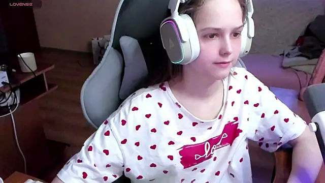 SharybbFace online show from March 2026 03:24:01 PM