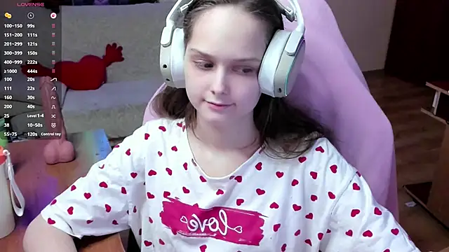 SharybbFace online show from February 2026 03:12:01 PM