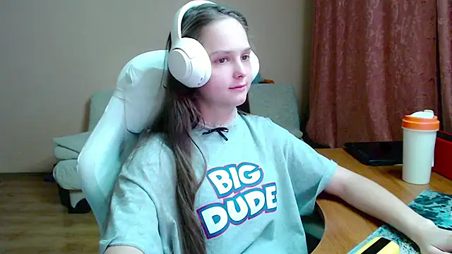 SharybbFace online show from November 2025 03:04:02 PM