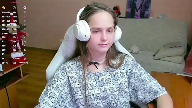 SharybbFace online show from November 2025 03:16:01 PM