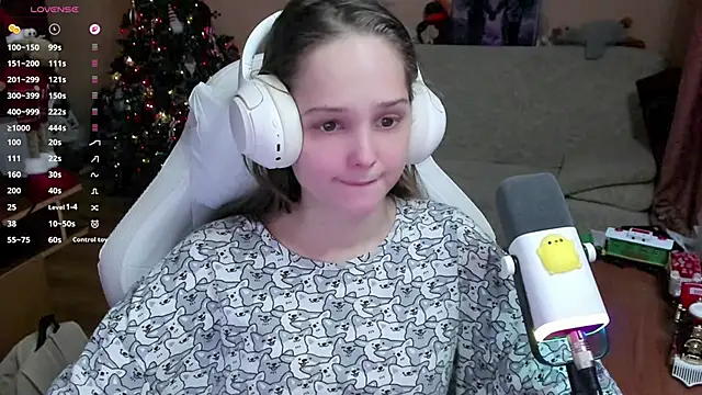 SharybbFace online show from December 2025 03:12:01 PM