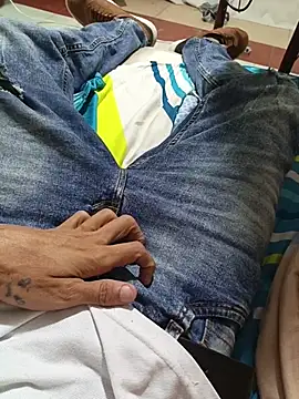 kingfm online show from January 2026 12:15:02 AM