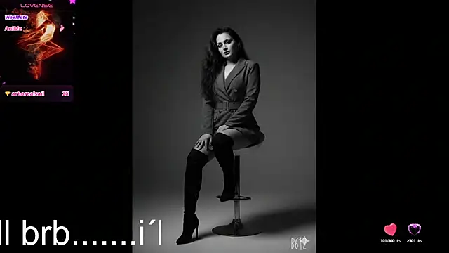 Snapshot of jya_lovemesex chatting on October 2025 03:07:01 AM jya lovemesex online show from October 2025 03:07:01 AM