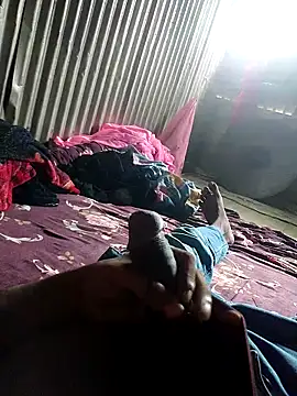 MadForU online show from September 2025 05:23:01 AM