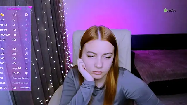 red  dizzy online show from October 2025 10:06:01 PM