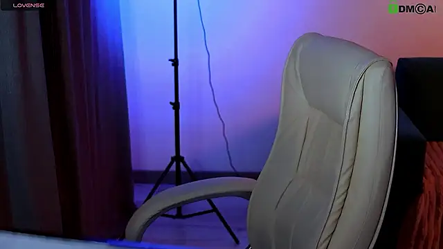 red  dizzy online show from March 2026 07:47:01 PM