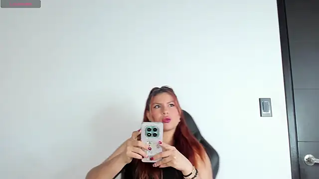 La Diabla8 online show from November 2025 11:47:01 AM