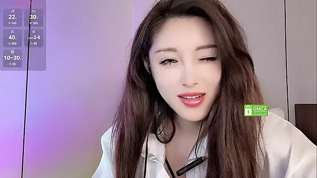Snapshot of QiaoHui chatting on October 2025 04:23:02 AM QiaoHui online show from October 2025 04:23:02 AM