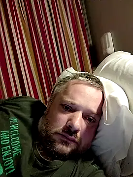 Yannor36 online show from October 2025 03:52:01 AM