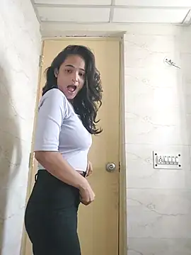 veronica 97 online show from November 2025 07:23:02 AM