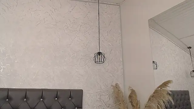 Sabriinaa Foxx online show from February 2026 12:05:02 PM