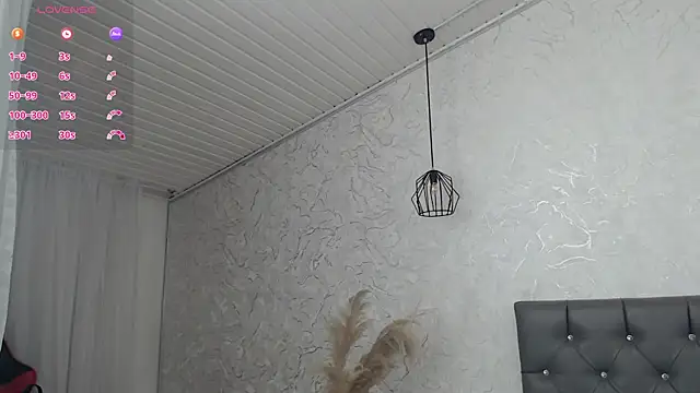 Sabriinaa Foxx online show from February 2026 12:02:01 PM