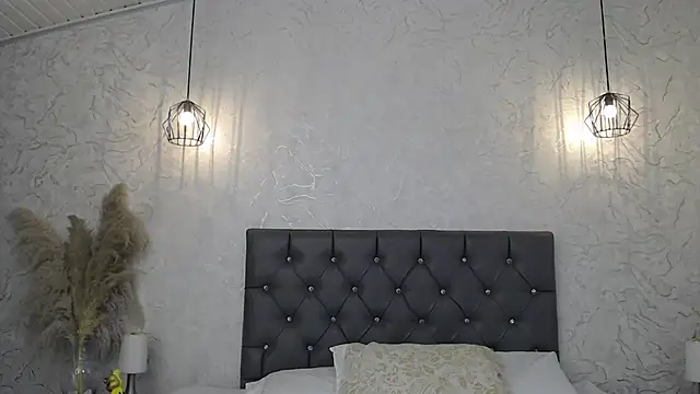 Sabriinaa Foxx online show from March 2026 12:38:01 PM