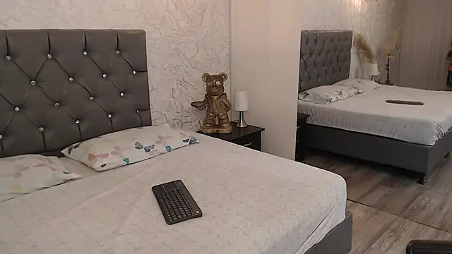 Sabriinaa Foxx online show from December 2025 01:15:01 PM