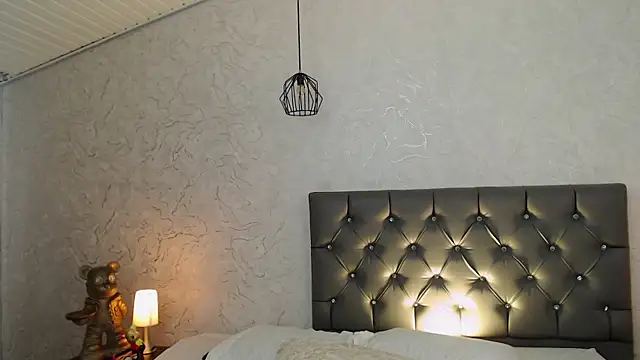 Sabriinaa Foxx online show from April 2026 03:40:02 PM