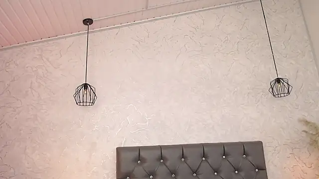 Sabriinaa Foxx online show from March 2026 12:00:01 PM