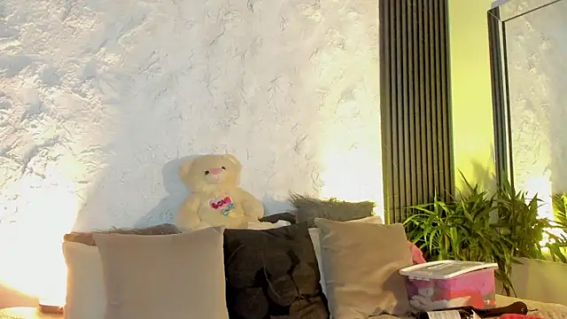 joselin rouse online show from November 2025 12:20:01 PM