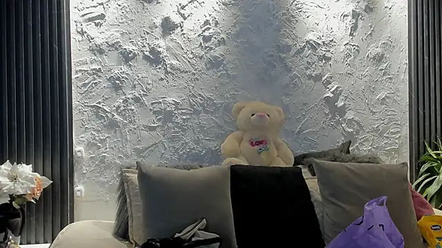 joselin rouse online show from February 2026 12:49:01 PM