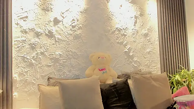 Snapshot of joselin_rouse chatting on March 2026 12:49:01 PM joselin rouse online show from March 2026 12:49:01 PM