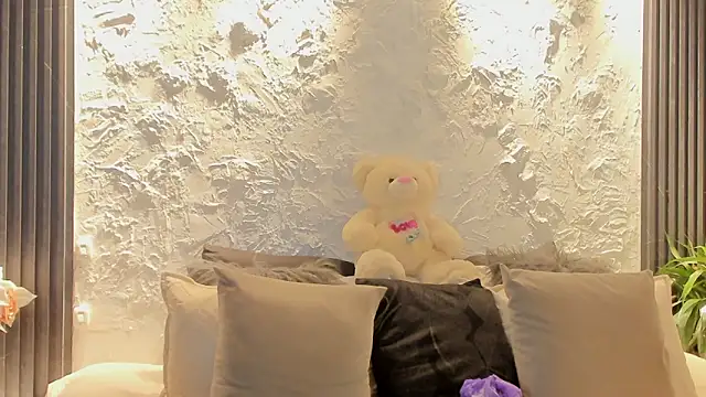 Snapshot of joselin_rouse chatting on March 2026 12:31:02 PM joselin rouse online show from March 2026 12:31:02 PM