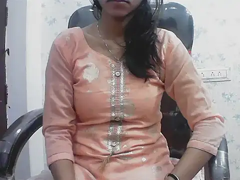 short girl  online show from March 2026 04:30:02 PM