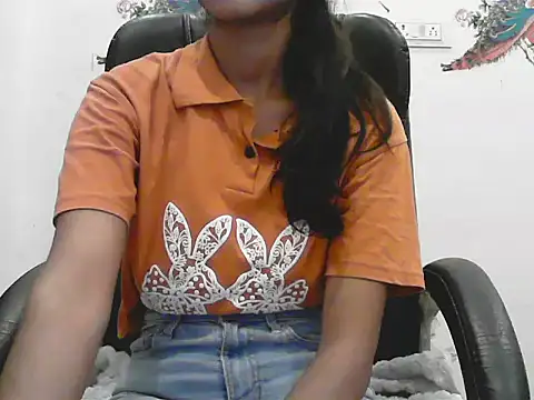 short girl  online show from July 2026 05:01:01 PM