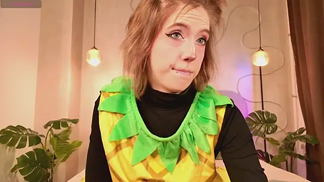 MorgyAsuna  online show from November 2025 01:44:02 PM