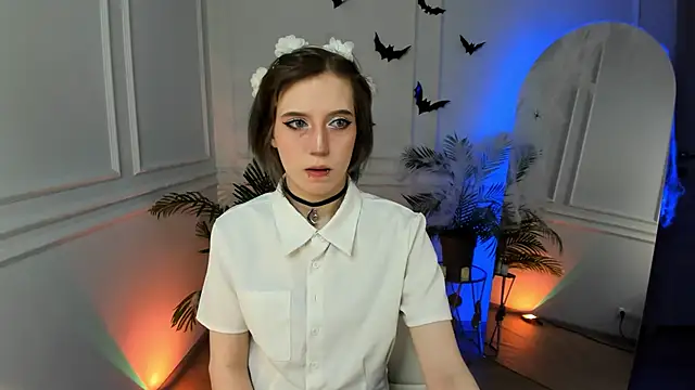 MorgyAsuna  online show from October 2025 01:32:01 PM