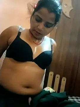 monarani5986 online show from March 2026 06:13:02 PM